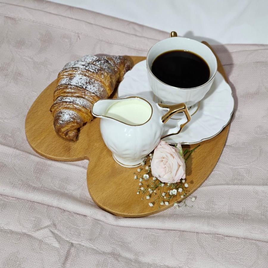 Memory Basket Hotel Kutaisi Ngoại thất bức ảnh