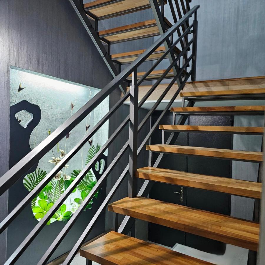 Memory Basket Hotel Kutaisi Ngoại thất bức ảnh