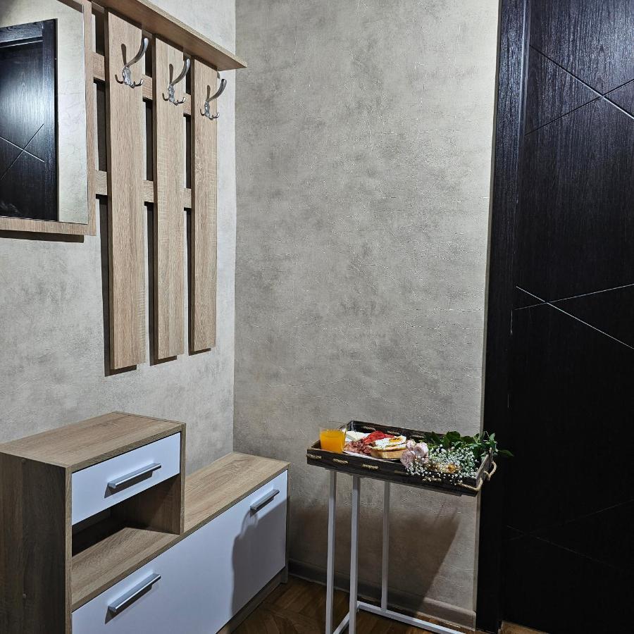 Memory Basket Hotel Kutaisi Ngoại thất bức ảnh