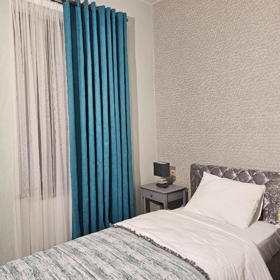 Memory Basket Hotel Kutaisi Ngoại thất bức ảnh