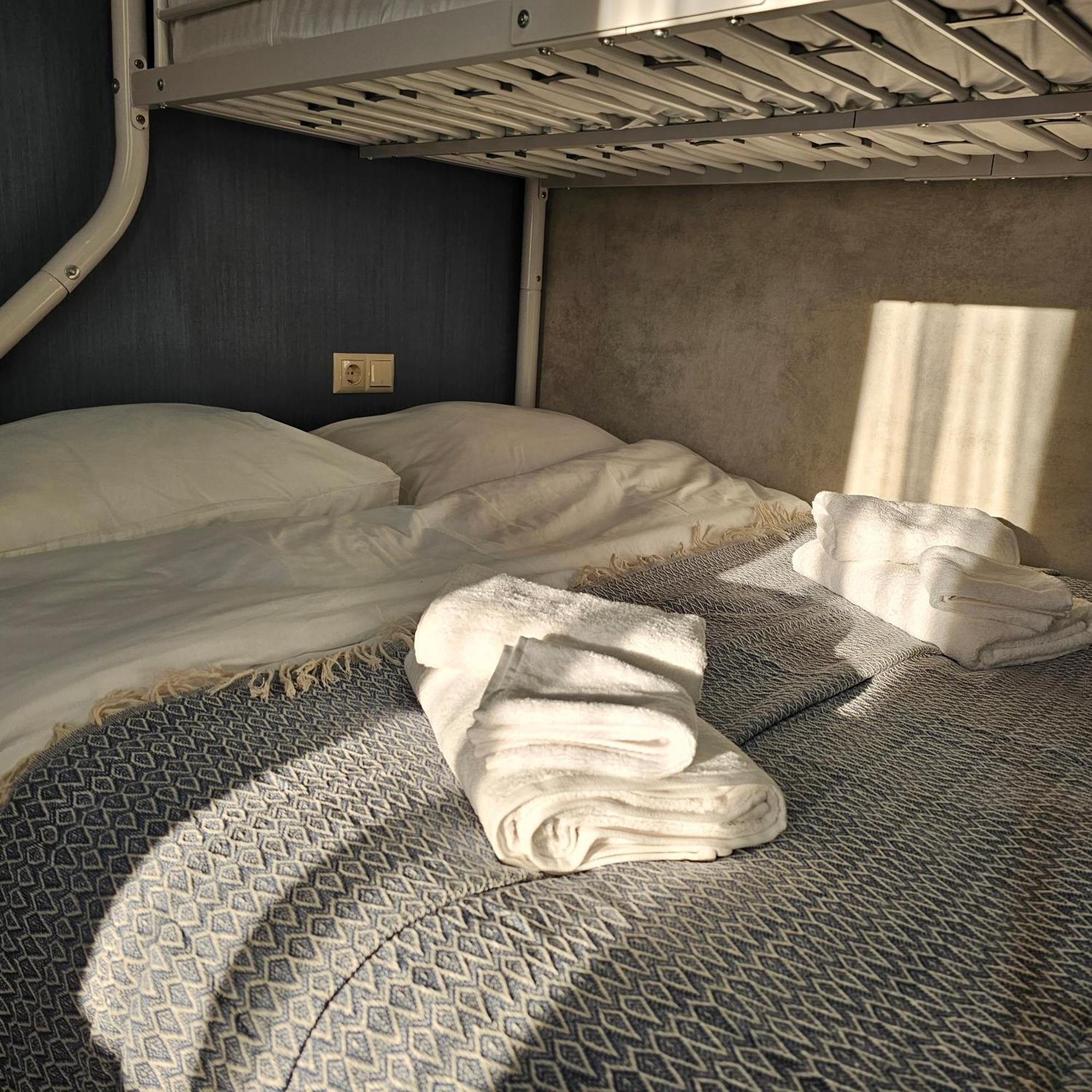 Memory Basket Hotel Kutaisi Ngoại thất bức ảnh