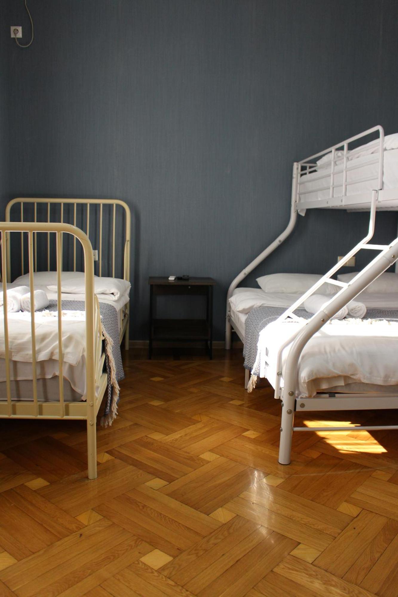 Memory Basket Hotel Kutaisi Ngoại thất bức ảnh