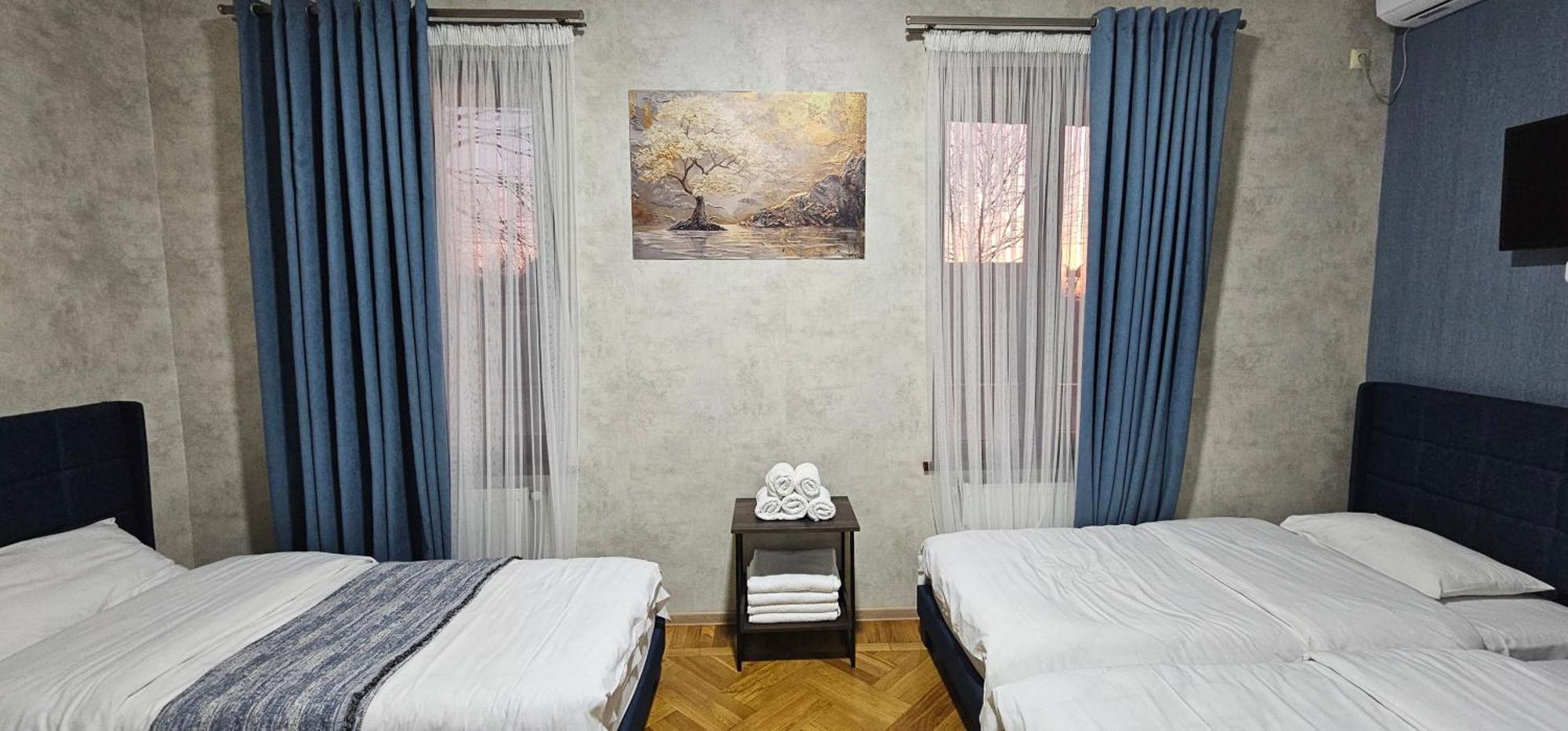 Memory Basket Hotel Kutaisi Ngoại thất bức ảnh